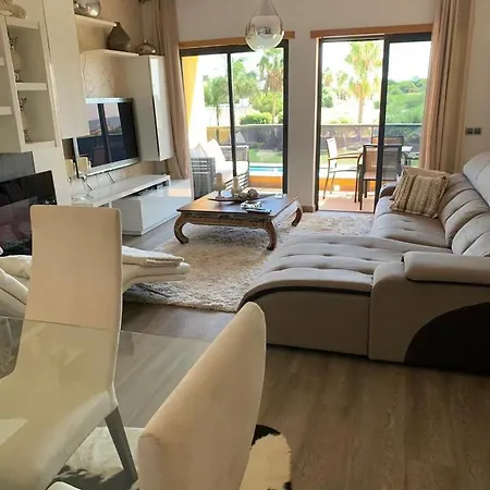 Διαμέρισμα Apartment 2 Minutes From Beach With Pool Quarteira