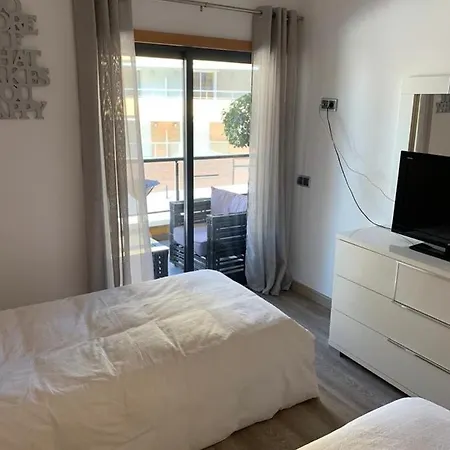 Apartment 2 Minutes From Beach With Pool * Quarteira